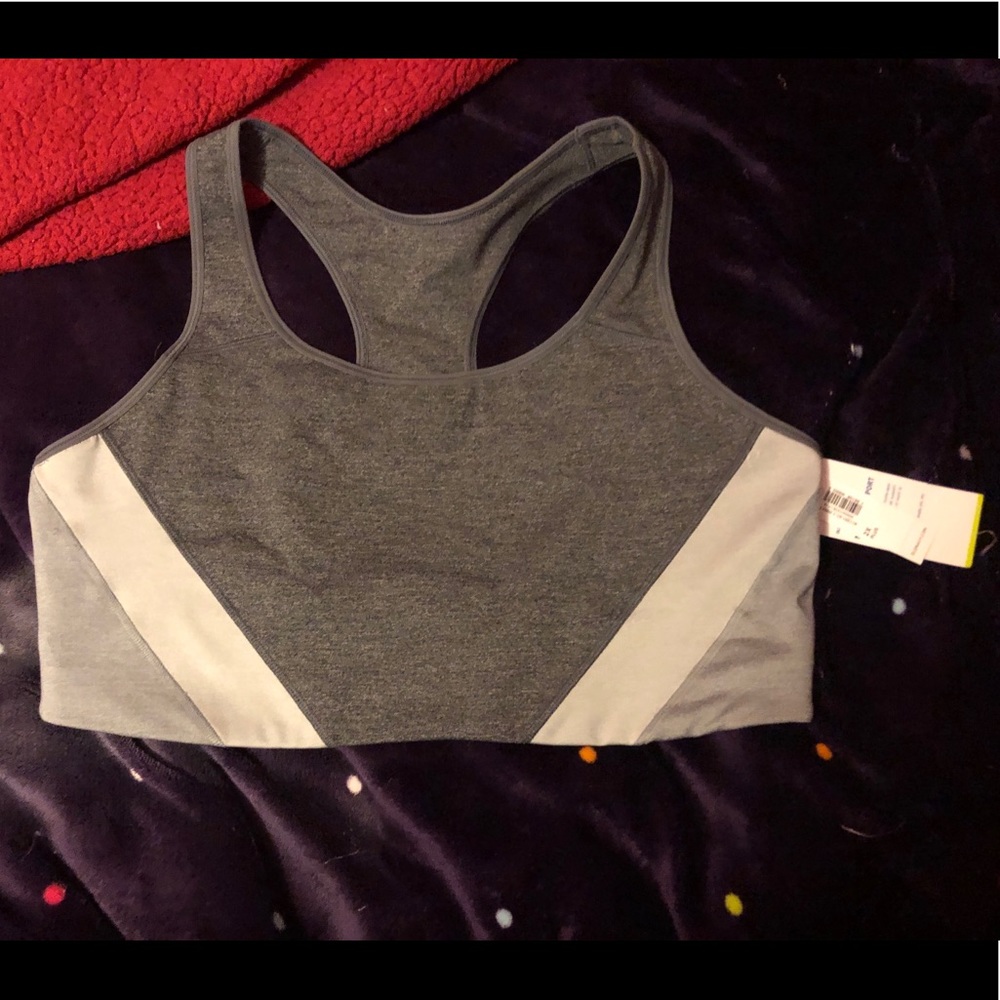 Sports bra
